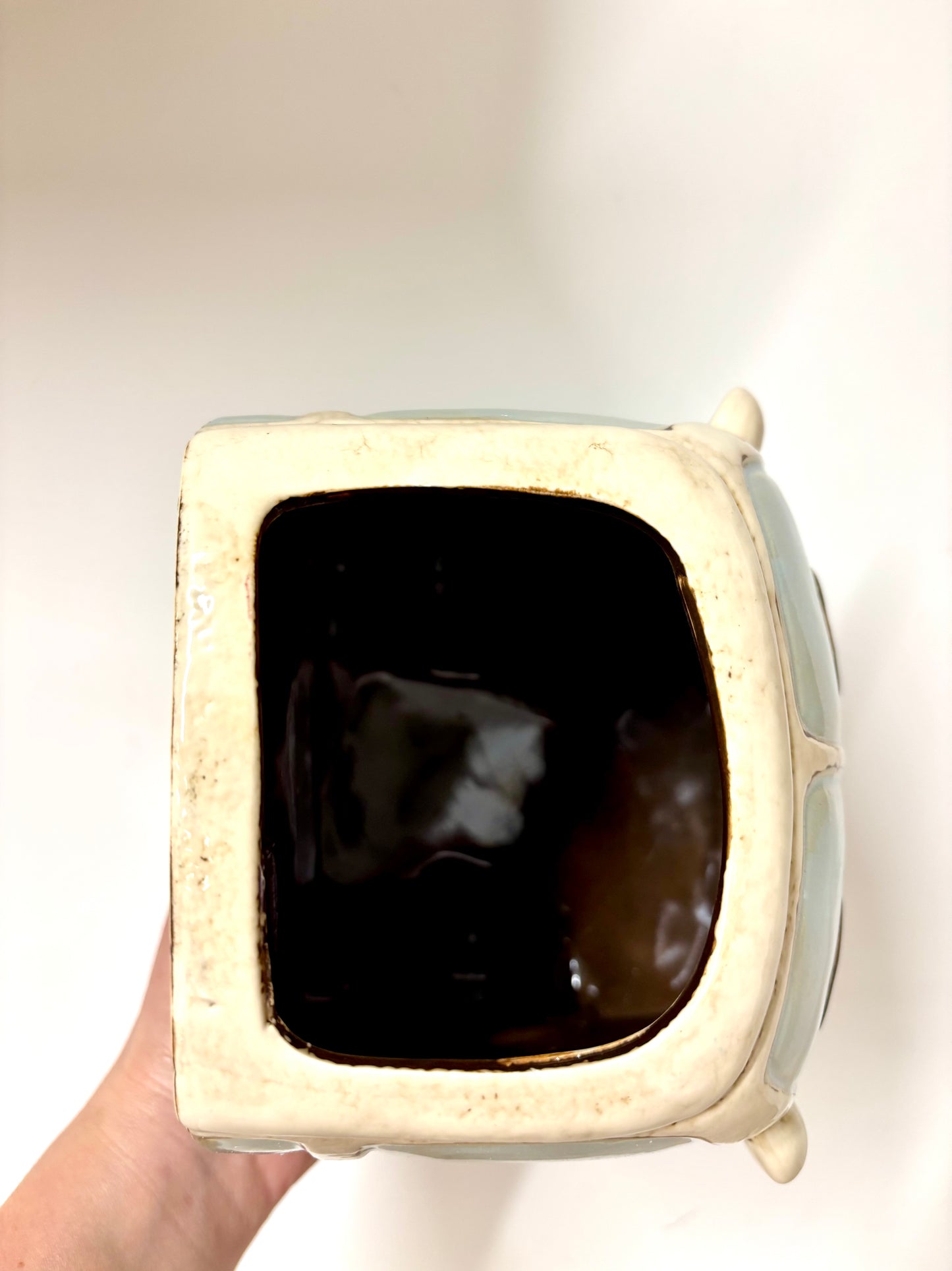 Ceramic Van planter