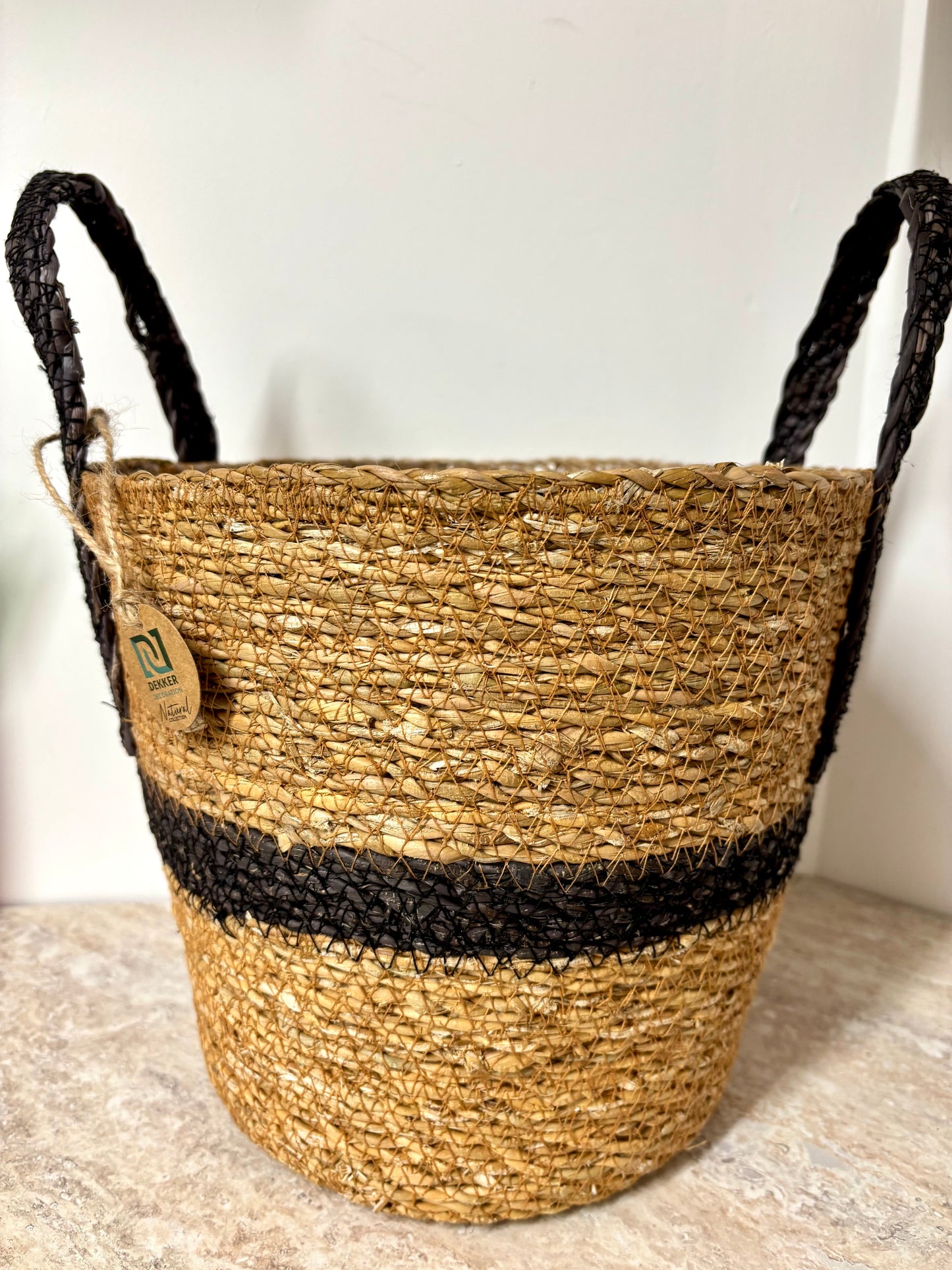 Wicker basket - black
