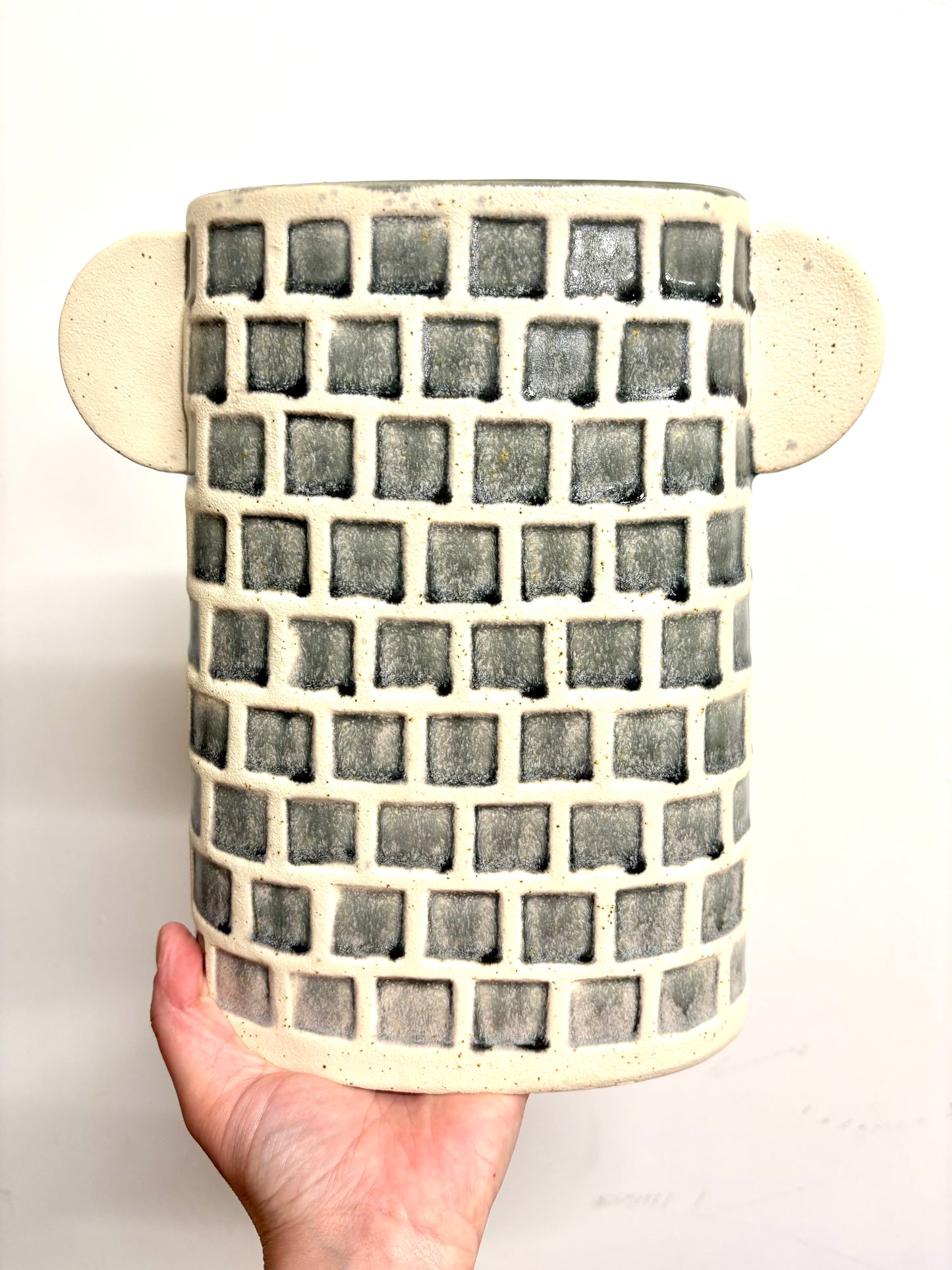 Grey pattern vase