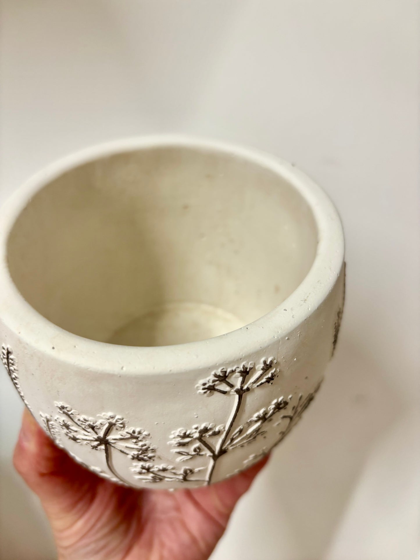3D Cream/Grey pot