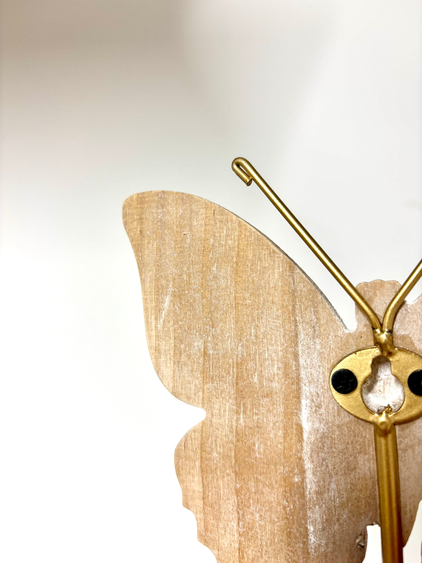 Butterfly hook