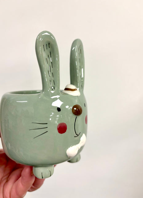 Green rabbit pot
