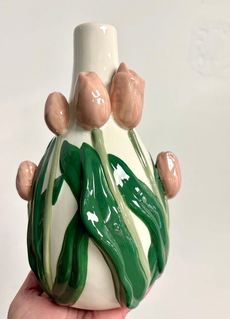 Tulip dusky pink vase