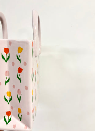 Tulip bag vase