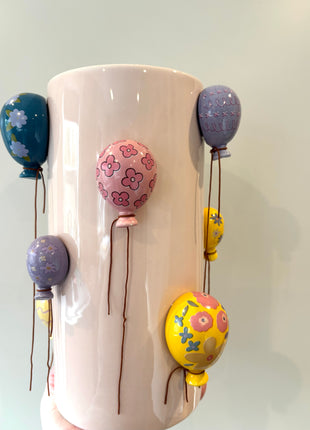 Balloon vase