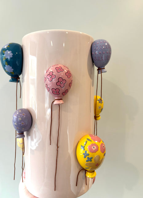 Balloon vase