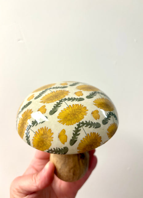 Sunflower wooden mushroom