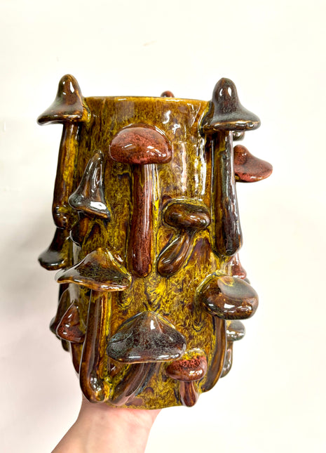 Mushroom vase 3D