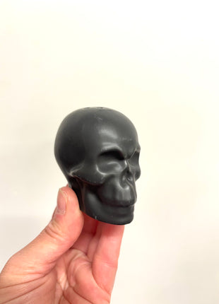 Skull salt and pepper shakers