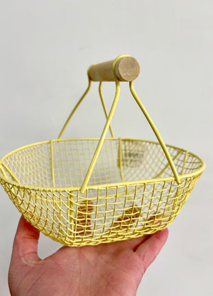 Oval yellow wire basket
