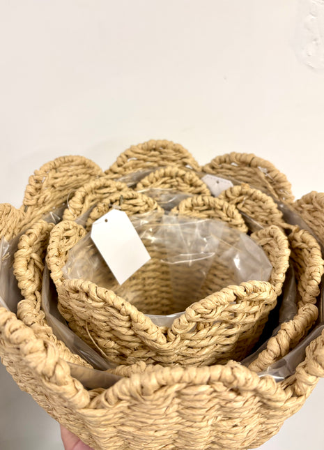 Natural wicker set of 3 pots