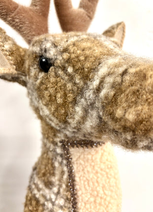Gold checked Reindeer