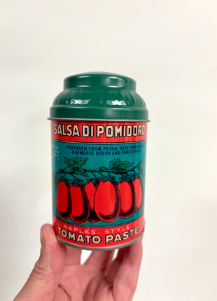 Tomato tin green lid