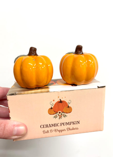 Pumpkin salt and pepper shakers
