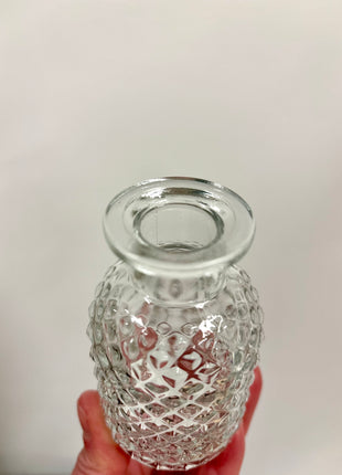 Clear glass bottle/vase