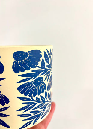 Blue floral 12cm plant pot