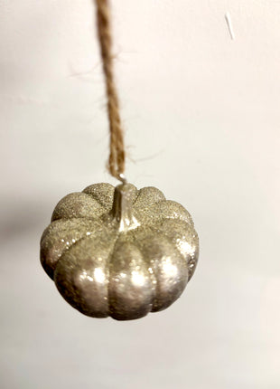 Mini hanging pumpkins