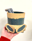 Badger pot - upside down