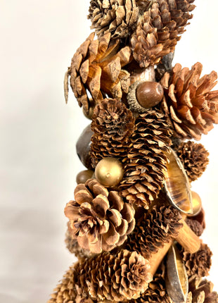 Natural pinecone tree decoration