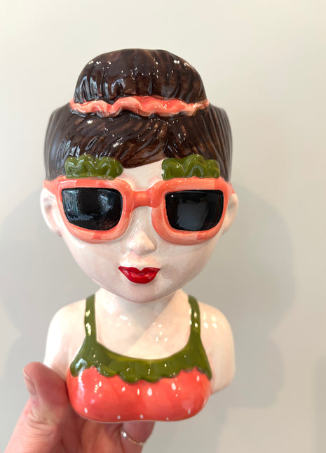 Beach lady green planter