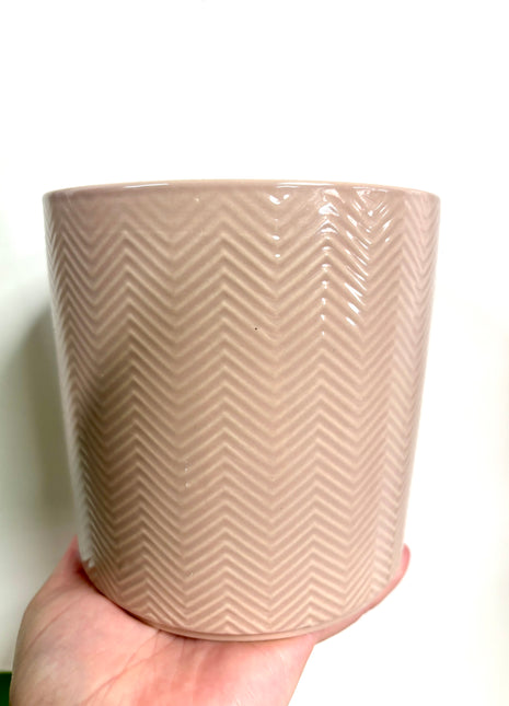 Dusky pink pot