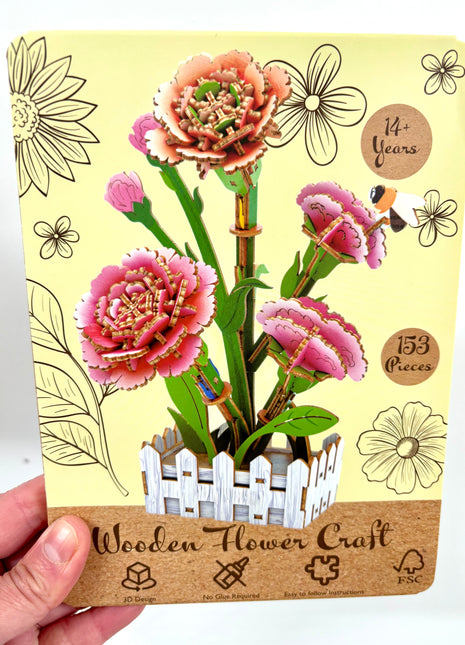 Woodcraft Carnation
