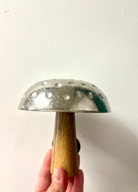 Aluminium wooden mushroom