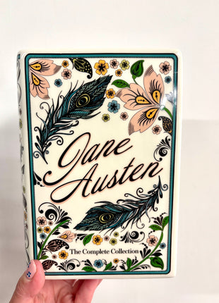 Jane Austen collection book vase
