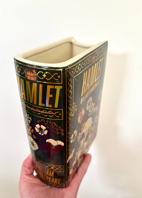 Hamlet book vase