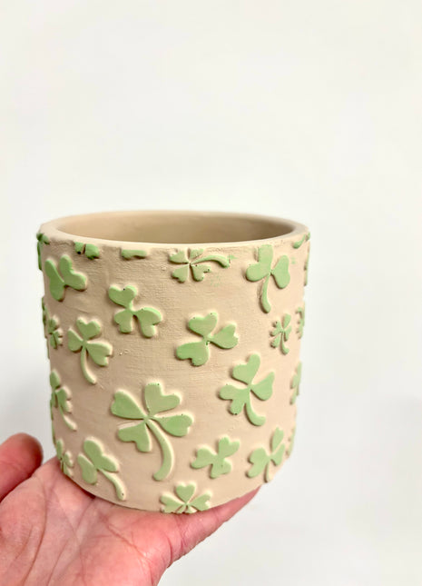 Four leaf plant pot
