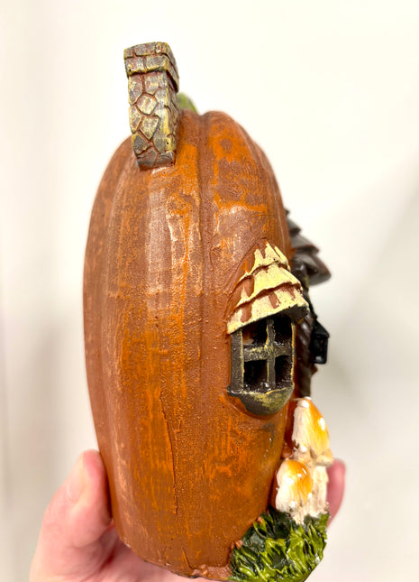 LED pumpkin house