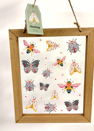 Floral bug wall hanging