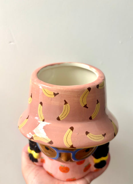 Lady summer hat pot
