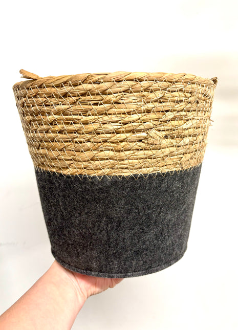 Felt wicker pot