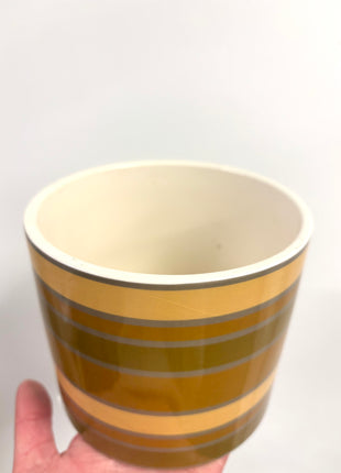 Striped pot