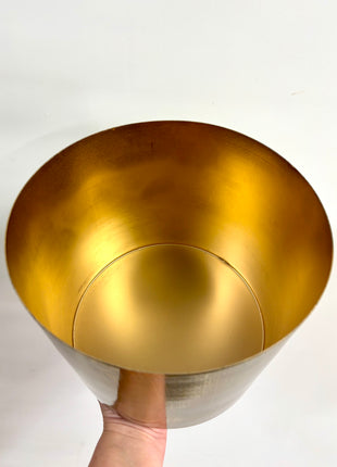 Gold etched planter