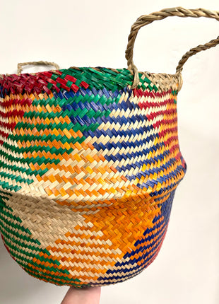 Large rainbow Seagrass basket
