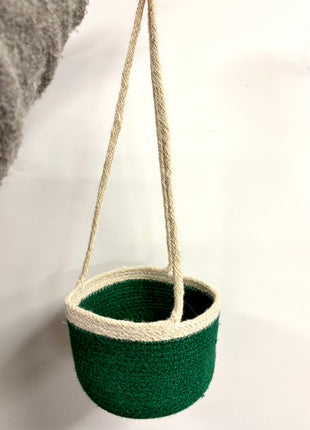 Hanging basket green