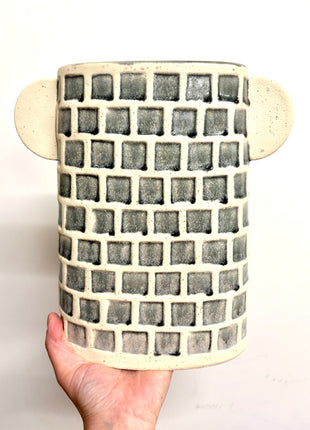 Grey pattern vase