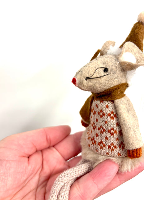 Autumnal mouse brown