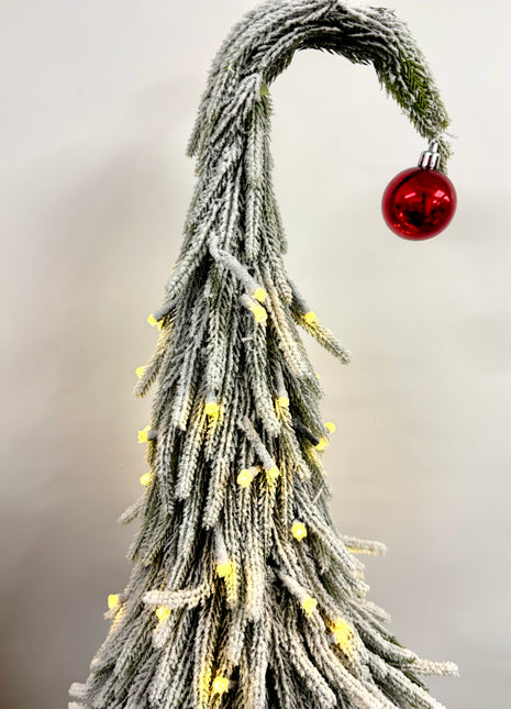 Bending Xmas tree light up