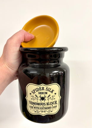 Spider silk wax/oil burner