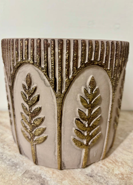 Leaf design plant pot large