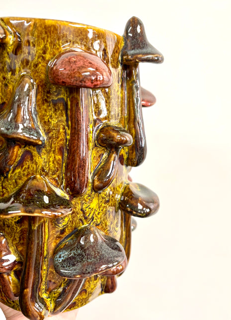 Mushroom vase 3D