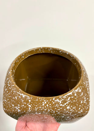 Square brown pot