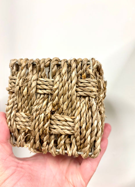 Braided basket pot