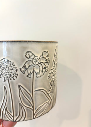 Flower design pot