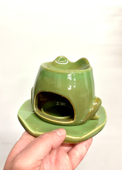 Frog oil burner