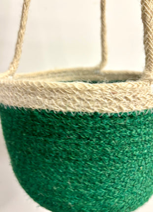 Hanging basket green
