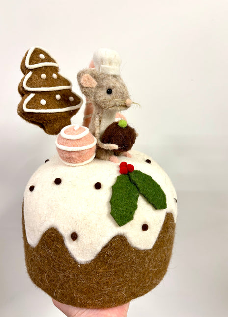 Mouse on Christmas Pudding